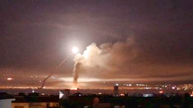 5 جرحى إثر قصف إسرائيل لقاعدة يتمركز بها حزب الله قرب دمشق